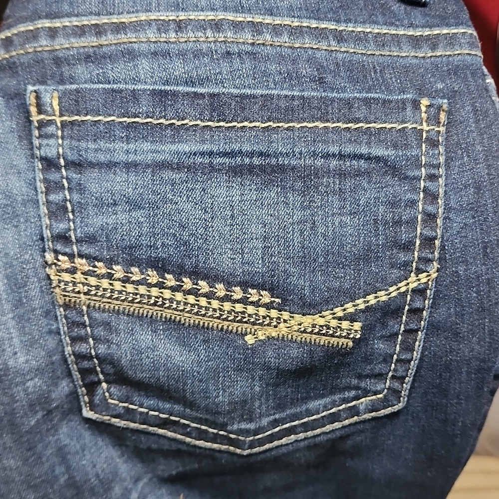 **BKE Jeans** - Picture 11 of 11